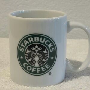 2005 Starbucks coffee cup 9 ounce